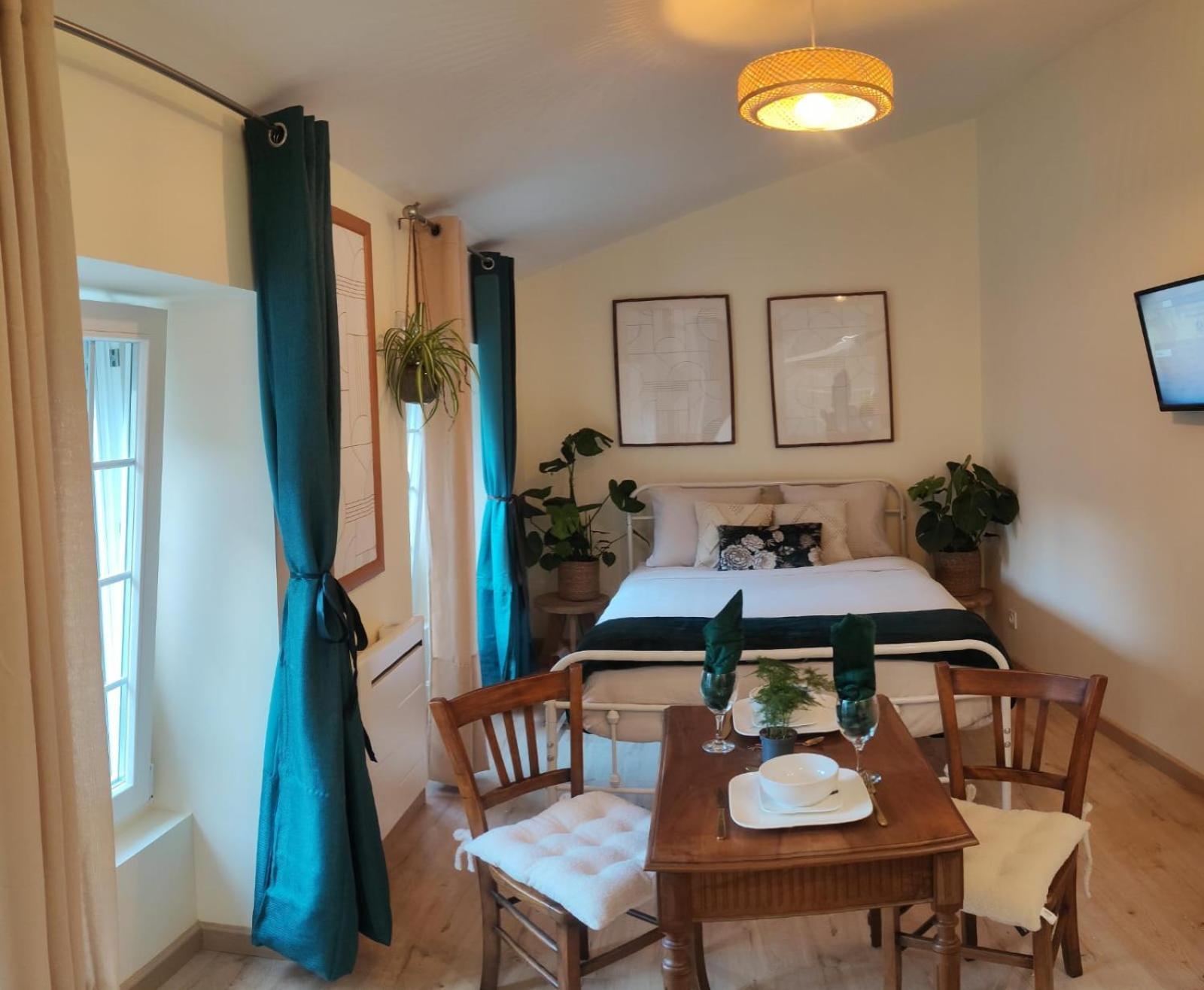 Apartment La Poitiers
